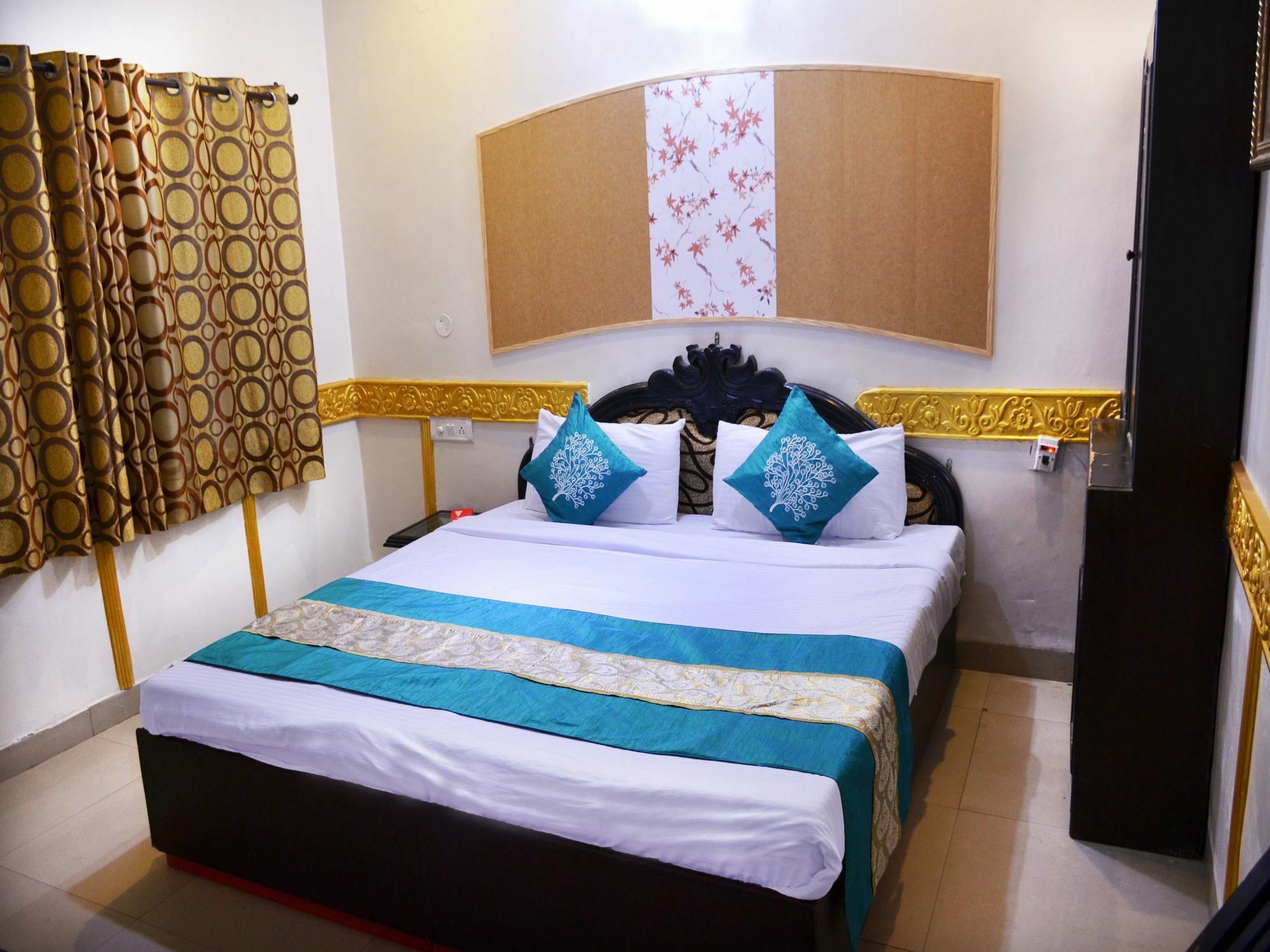 Oyo 5884 Amante Otel Chandīgarh Dış mekan fotoğraf